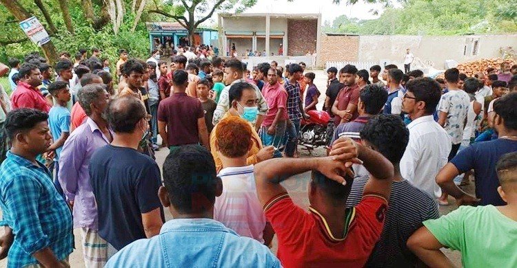 কুমিল্লায় গায়েহলুদে ছবি তোলা নিয়ে সংঘর্ষ, গুলিবিদ্ধসহ আহত ১০