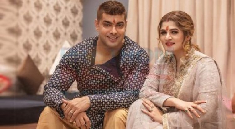 শুধু ডিভোর্স নয় সাথে খোরপোশও চান শ্রাবন্তী