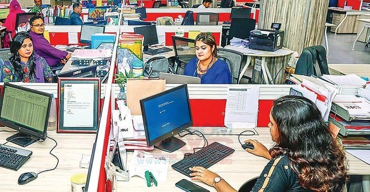 ব্যাংকে নারীকর্মী বাড়ছে