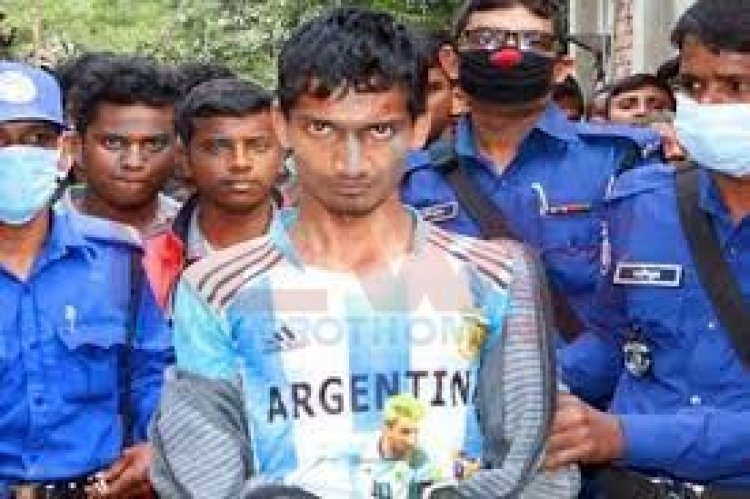 নেশার টাকা না পেয়ে বাবাকে কুপিয়ে হত্যা