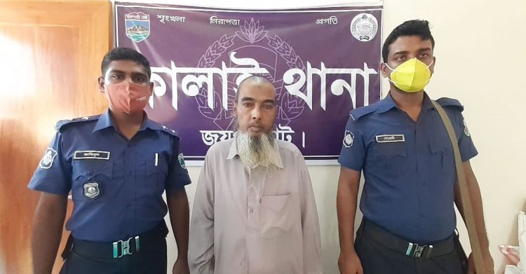 একসঙ্গে হাঁটতে বের হয়ে পুকুর পাড়ে মিলল স্ত্রীর মরদেহ, স্বামী আটক