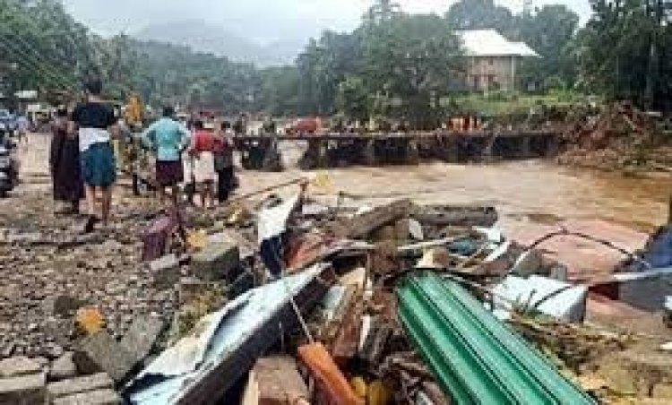 ভারতে বন্যায় মৃতের সংখ্যা বেড়ে ২৬