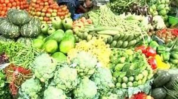 শীতের আগাম সবজি: দাম পাচ্ছে না কৃষক, লাভবান হচ্ছেন মধ্যস্বত্বভোগীরা
