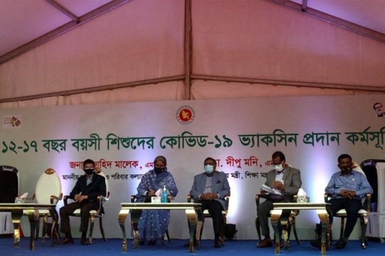 প্রতিদিন ১২-১৭ বছর বয়সী শিক্ষার্থীরা পাবে ৪০ হাজার ডোজ টিকা: স্বাস্থ্যমন্ত্রী
