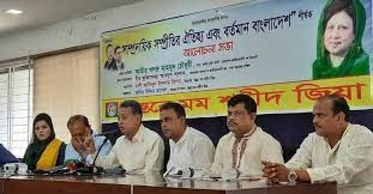 শুধু নির্বাচন নয়, আলোচনাতেও যাবে না বিএনপি : আমীর খসরু