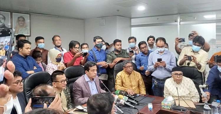 বাড়লো বাস ভাড়া, ধর্মঘট প্রত্যাহারের ঘোষণা