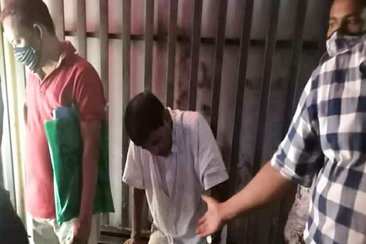 ভাড়া নিয়ে বাকবিতণ্ডা, চলন্ত বাস থেকে যাত্রীকে ফেলে দেওয়ার অভিযোগ
