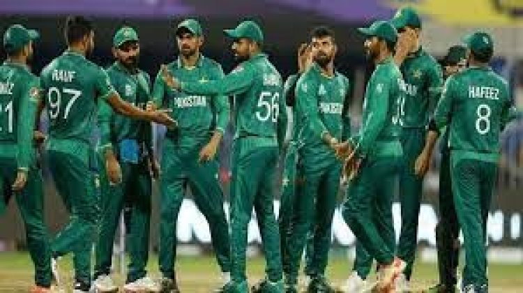 বিশ্বকাপ শেষ হওয়ার ৩২ ঘণ্টা পর ঢাকায় পাকিস্তান