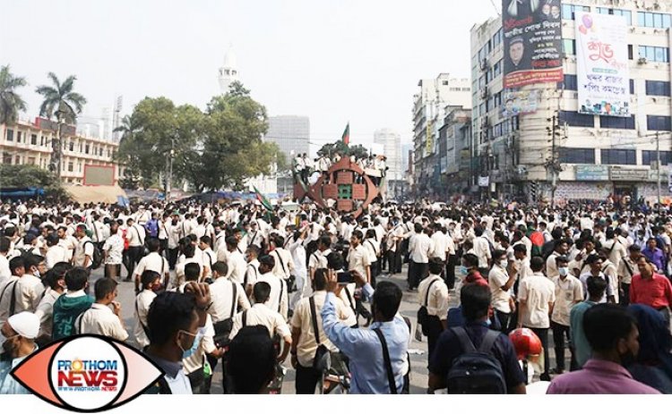 ‘উই ওয়ান্ট জাস্টিজ’, ‘আমার ভাই মরল কেন, প্রশাসন জবাব চাই’