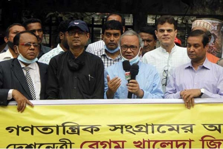 প্রধানমন্ত্রী চাইলে ভাল মানুষকে শাস্তি পেতে হবে : রিজভী