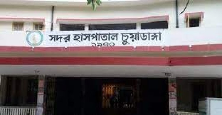 প্রেমিকের সঙ্গে ধরা পড়ার পর মেয়েকে বিষ খেতে দিলেন বাবা