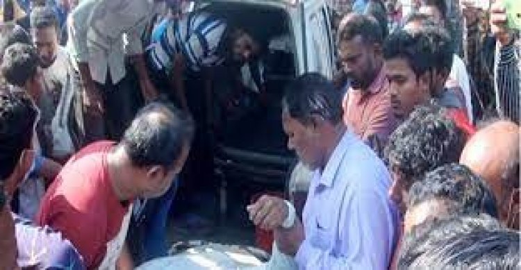 পঞ্চগড়ে পিকআপ ভ্যানে কেড়ে নিলো বাবা-ছেলের প্রান