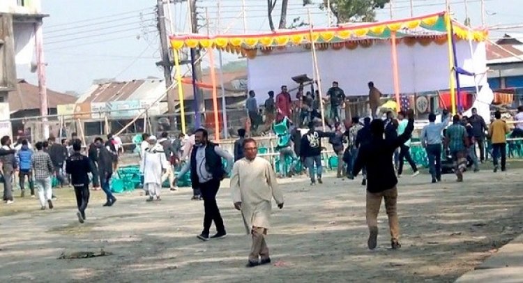 পটুয়াখালীতে বিএনপির সমাবেশের মঞ্চ জয়বাংলা স্লোগান দিয়ে ভাংচুর