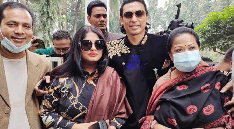 মৌসুমী যে কারণে মিশা-জায়েদ প্যানেলে