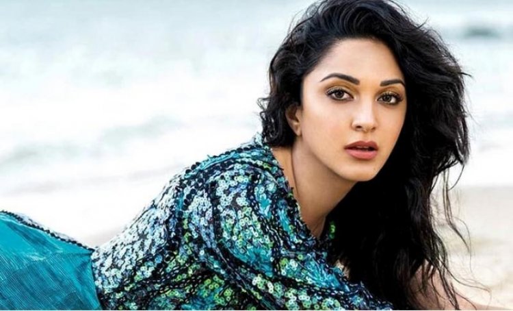 আবেদনময়ী কিয়ারা, চোখ ফেরানো দায়!