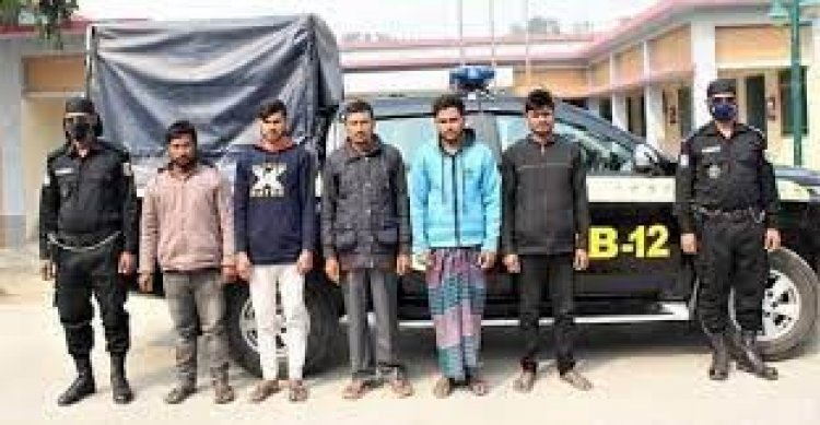 ভেড়ামারায় আ’লীগ নেতা হত্যা মামলায় গ্রেফতার ৫, আগ্নেয়াস্ত্র উদ্ধার