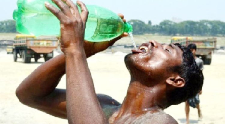তাপমাত্রা ৩৭ ডিগ্রি ছাড়ালো, আরও বাড়বে গরম
