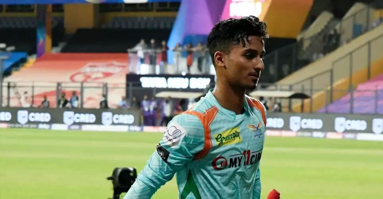 ২০ লাখের আয়ুশ যেভাবে আইপিএলে নজর কাড়লেন