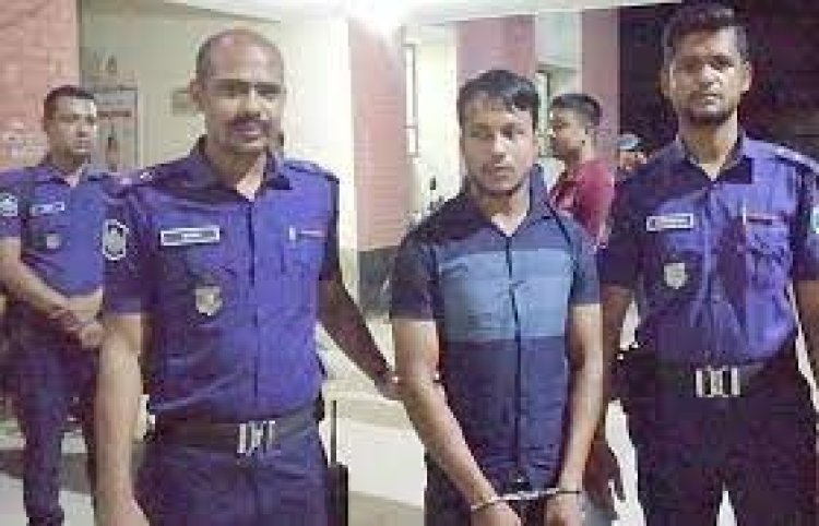 চুরির মোটরসাইকেল নিয়ে কনে দেখতে গিয়ে ধরা ভুয়া এসআই