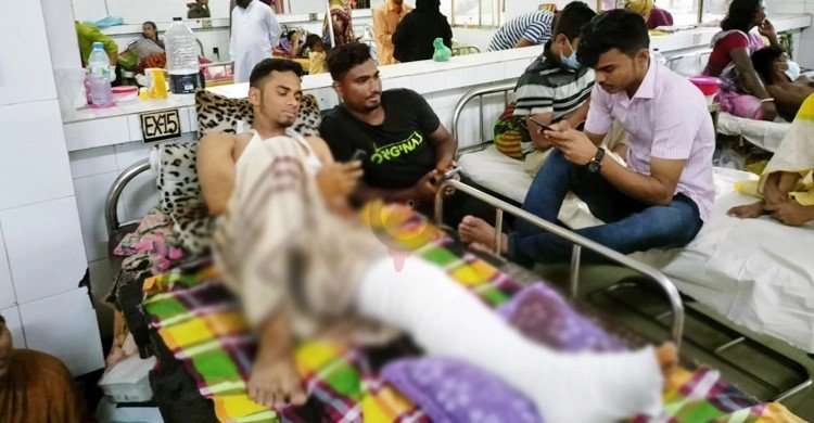 সড়কে বেপরোয়া ঈদ উদযাপন: হাত-পা ভেঙে পঙ্গু হাসপাতালে ভর্তি ৭৩২