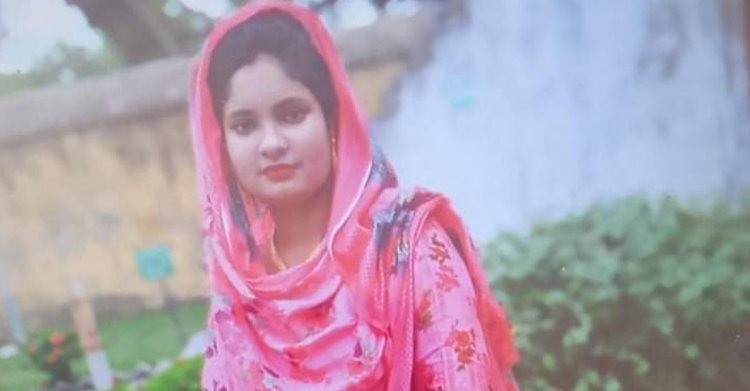 পেট্রল দিয়ে জ্বালিয়ে দেওয়া সেই তরুণী তামান্না আর নেই