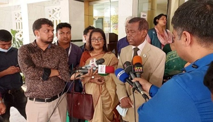 ১০০ ধর্ম ‘ব্যবসায়ীর’ নামের তালিকা দুদকে