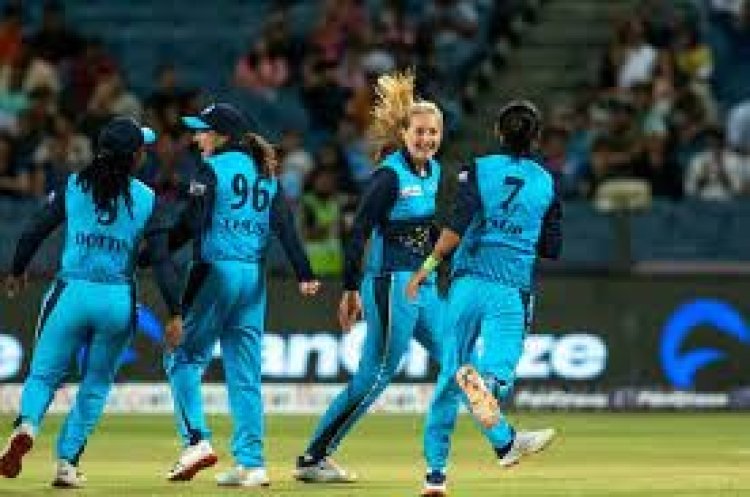 নারী আইপিএলে আবারও চ্যাম্পিয়ন সুপারনোভা