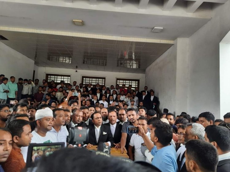 আগাম জামিন পেয়েছেন ছাত্রদলের নেতাকর্মীরা