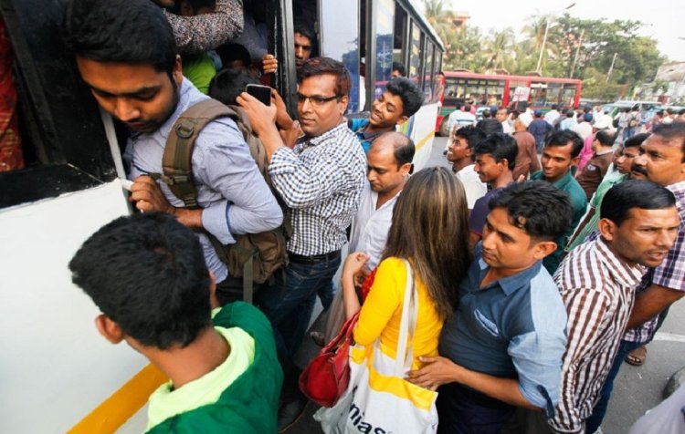 ৬৩ শতাংশ নারী গণপরিবহনে হয়রানির শিকার