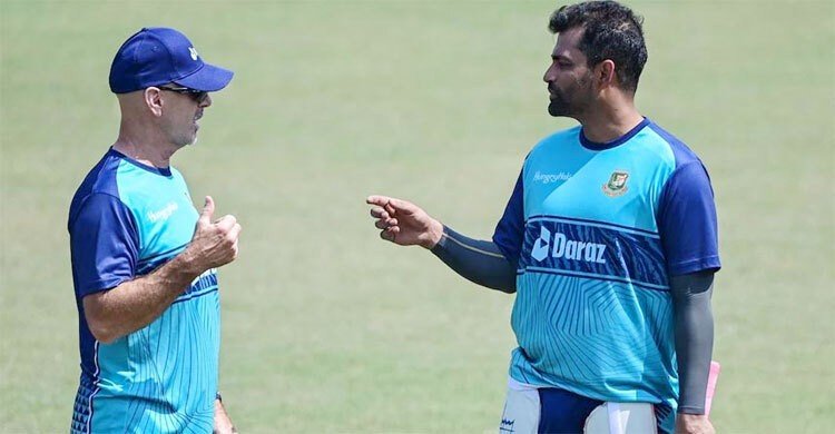 চার নম্বরে খেলার কথা ভাবতেই পারছেন না তামিম