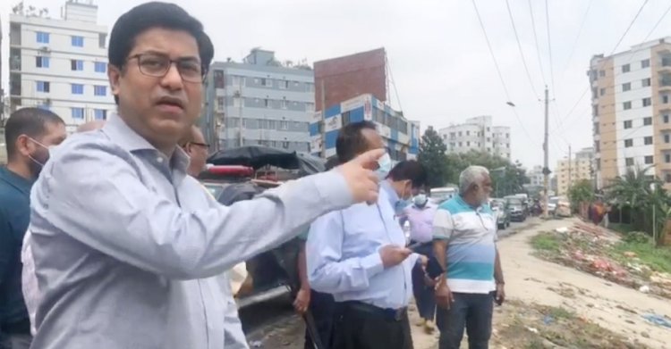 খালে অবৈধ স্থাপনা নির্মাণ দেখে মেয়র বললেন কাজ বন্ধ