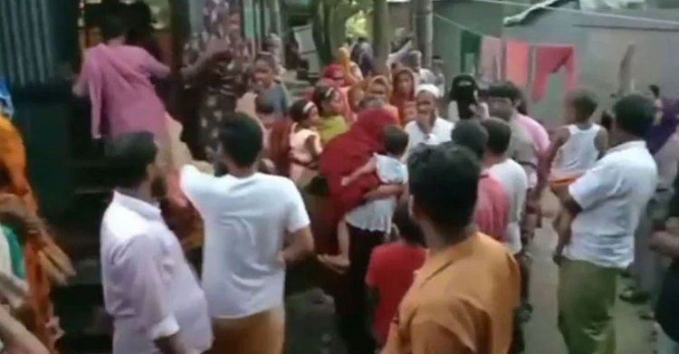 মেঘনায় বরযাত্রীবাহী ট্রলারে ডাকাতি, আহত ২০