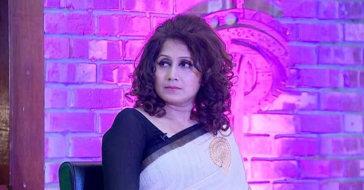 সামিয়া রহমানের কাছে ১১ লাখ ৪১ হাজার টাকা দাবি ঢাবির