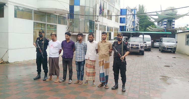 মানুষকে বন্ধক রেখে-কিস্তিতে ইয়াবা দিতেন তারা