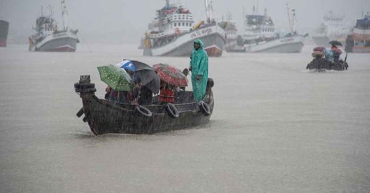 ঢাকাসহ ২০ জেলার নদীবন্দরে সতর্ক সংকেত