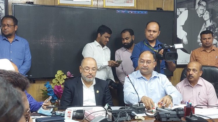 সন্ধ্যায় আঘাত হানবে ঘূর্ণিঝড় সিত্রাং