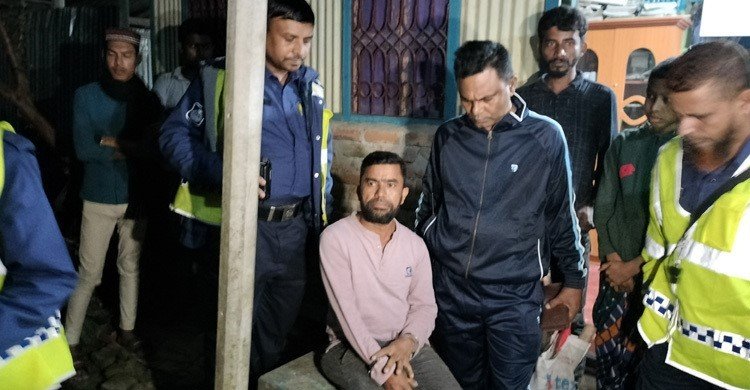 লক্ষ্মীপুরে দায়ের কোপে বড় ভাই নিহত, ছোট ভাই আটক