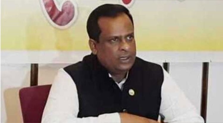 হত্যার হুমকি-মারধরের অভিযোগে রাজশাহীর এমপি আয়েনের বিরুদ্ধে মামলা