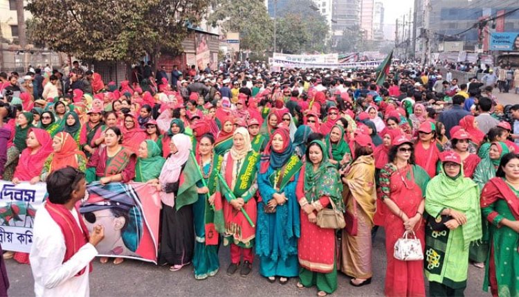 বিজয় দিবসে বিএনপি’র বর্ণাঢ্য শোভাযাত্রা