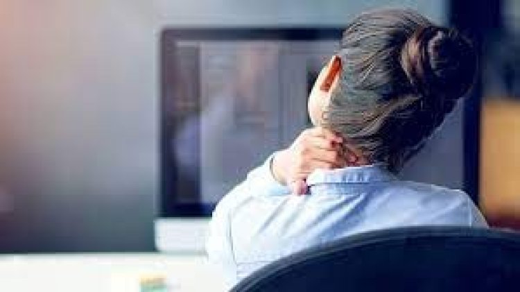 ঘাড়ে ব্যথা হয় যেসব কারণে, প্রতিকার