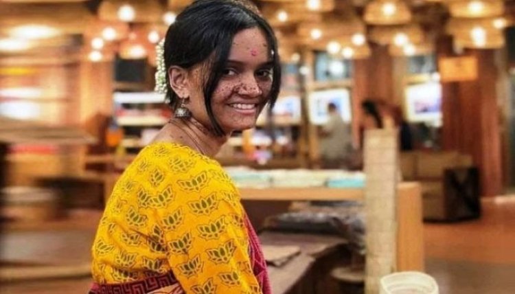 সারাহ ইসলামকে রাষ্ট্রীয় সম্মাননা দেওয়ার দাবি সংসদে