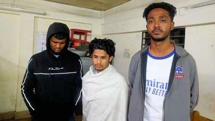 কাভার্ডভ্যান আটকে ‘ছিনতাই’, পালানোর সময় ঢাবির ৩ ছাত্র গ্রেফতার