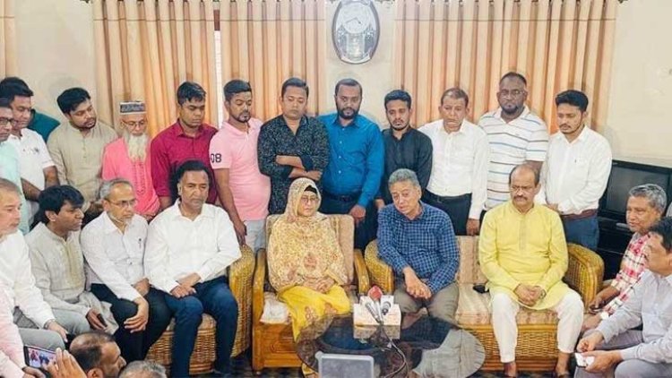 দেশে ভয়ের পরিবেশ তৈরি করেছে সরকার: আমীর খসরু
