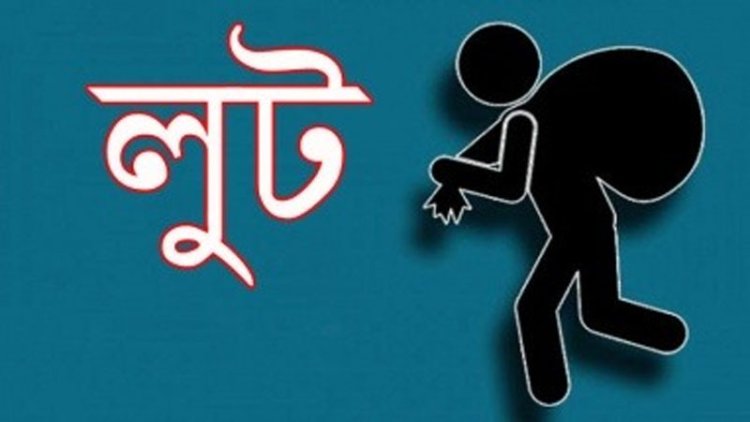 গাজীপুরে পত্রিকাবাহী গাড়ি থামিয়ে নগদ টাকা ও পত্রিকা লুট