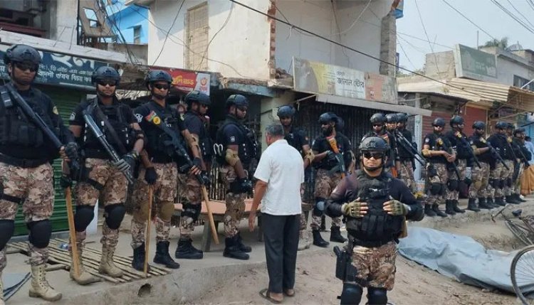 রণক্ষেত্র রাবি, গুলিবিদ্ধ ১৫ শিক্ষার্থী, আইসিইউতে একজন, রেললাইন অবরোধ, বিজিবি মোতায়েন