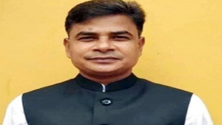 ফেনীতে গরু ব্যবসায়ী হত্যা মামলায় কাউন্সিলর কারাগারে
