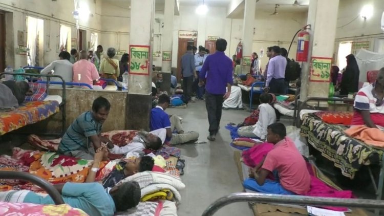 ৬ তলা ভবন পড়ে আছে ৪ বছর, রোগীরা মেঝেতে