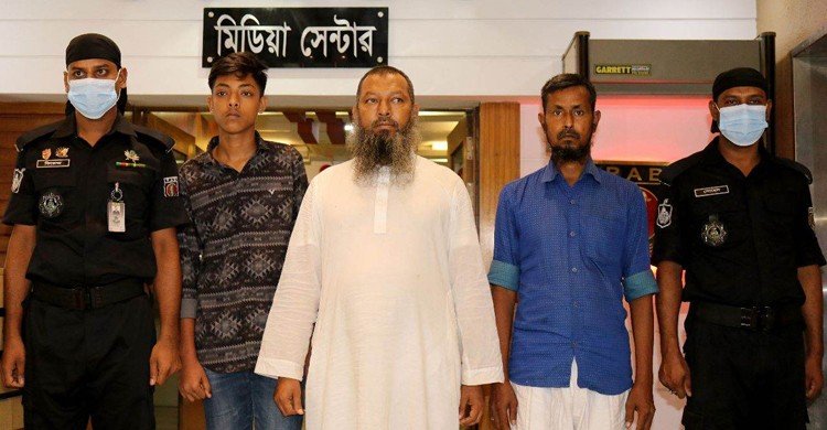 জমি সংক্রান্ত বিরোধ, প্রবাসীকে ঘুমন্ত অবস্থায় গুলি করে হত্যা