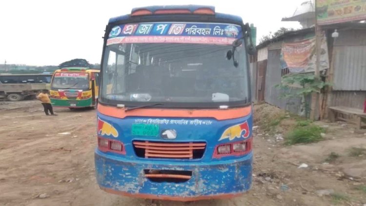 মিরপুরে বাসচাপায় হেলপার নিহত