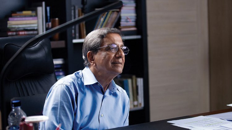 ডিজিটাল নিরাপত্তা আইনের মামলায় প্রথম আলো সম্পাদকের স্থায়ী জামিন